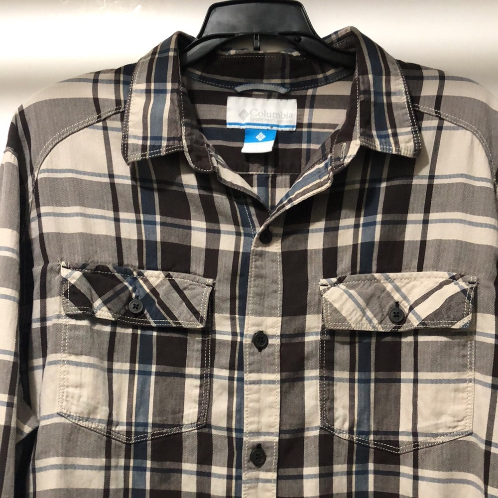 Columbia Women’s L Check Patch Pockets LS Shirt - Picture 2 of 6